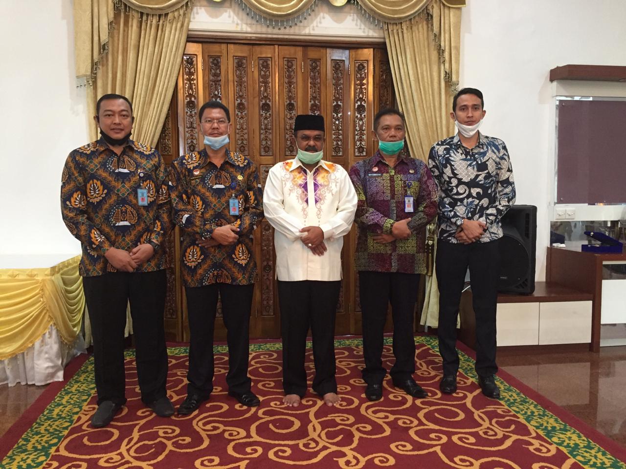 Kepala Kantor Imigrasi Kelas II TPI Tanjung Balai Karimun Mengunjungi Bupati Karimun