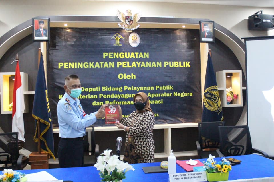 Kunjungan Deputi Bidang Pelayanan Publik KEMENPAN RB Pada Kantor Imigrasi Kelas II TPI Tanjung Balai Karimun