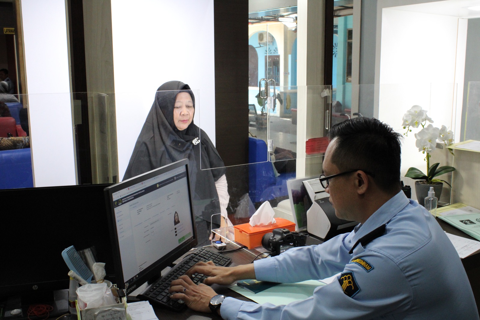 KANTOR IMIGRASI KARIMUN JAMIN PASPOR SELESAI 4 HARI KERJA