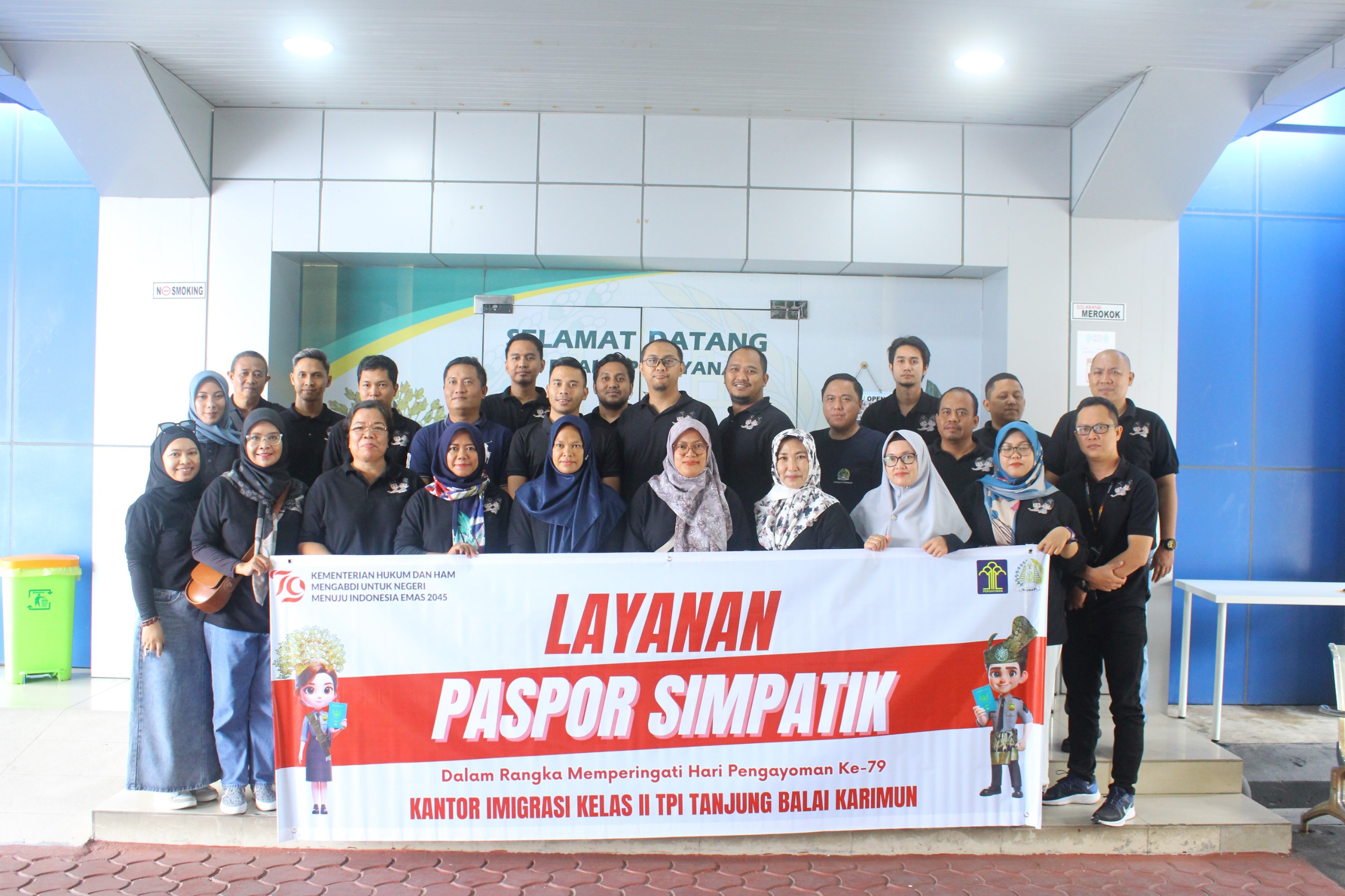 Dalam Rangka Hari Pengayoman Ke-79, Kantor Imigrasi Karimun Melaksanakan Paspor Simpatik