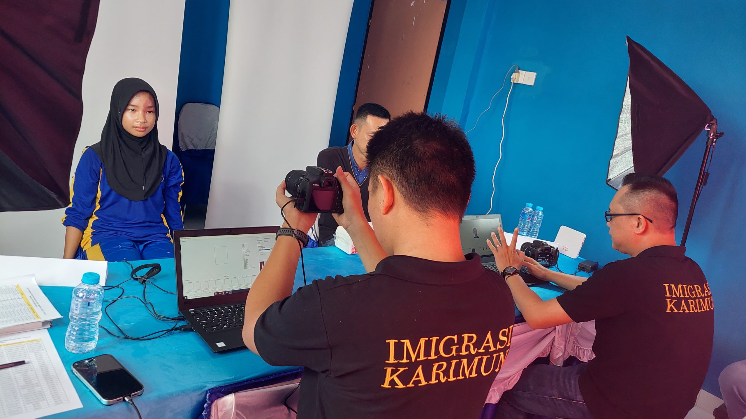 Inovasi SILAU (Imigrasi Antar Pulau) di Pulau Moro oleh Kantor Imigrasi Tanjung Balai Karimun